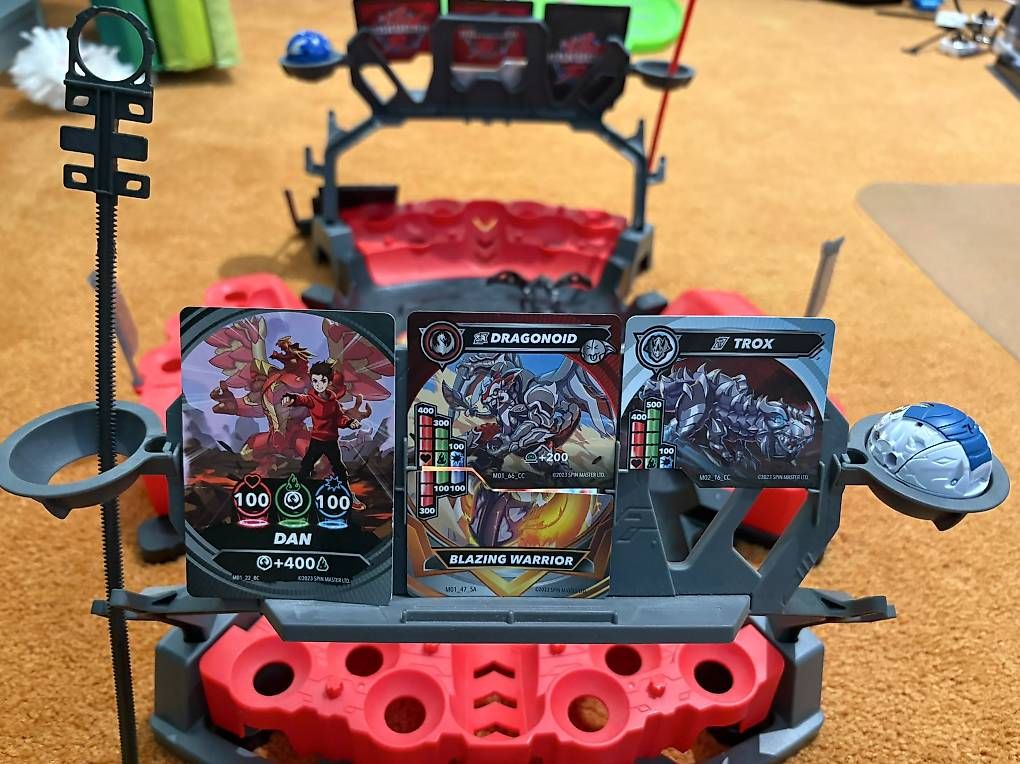 Giocattoli: Bakugan 3.0 Battle Arena – Usato da Herznach venduto da car_2s97 2