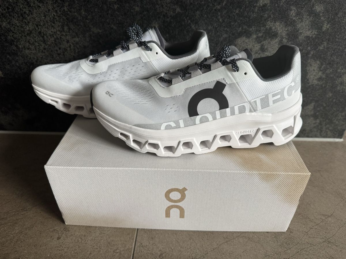 On Herrenschuhe: ON cloudmonster  – Neu und originalverpackt aus Corpataux von seniz 7