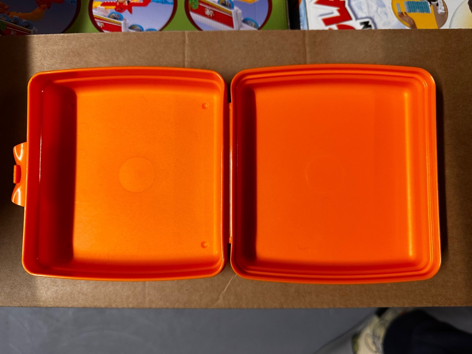Tupperware Contenitori & Simili: Boite à gouter Tupperware - 12 cm – Usato da Leytron venduto da TipTop1912 2