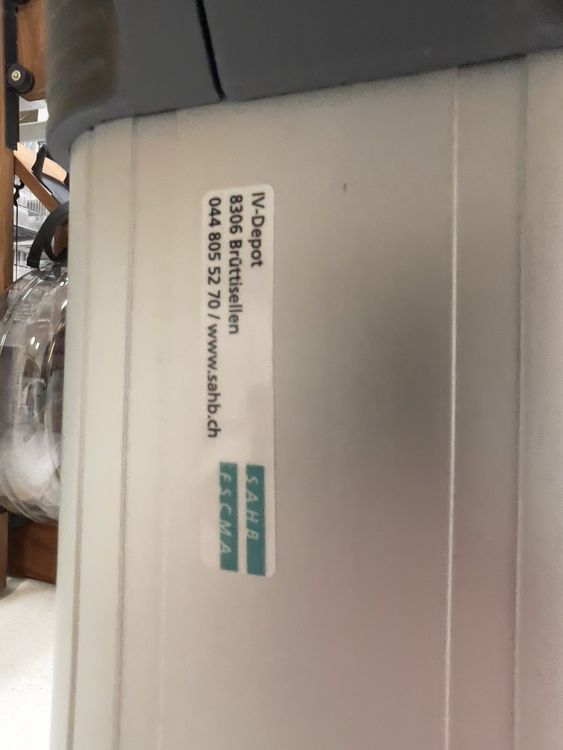Bureaux: Ergonomischer Stehpult / Bürotisch "er-T-Go Pro 2" Motor 59 – Défectueux à Zürich par rotaeugli 5