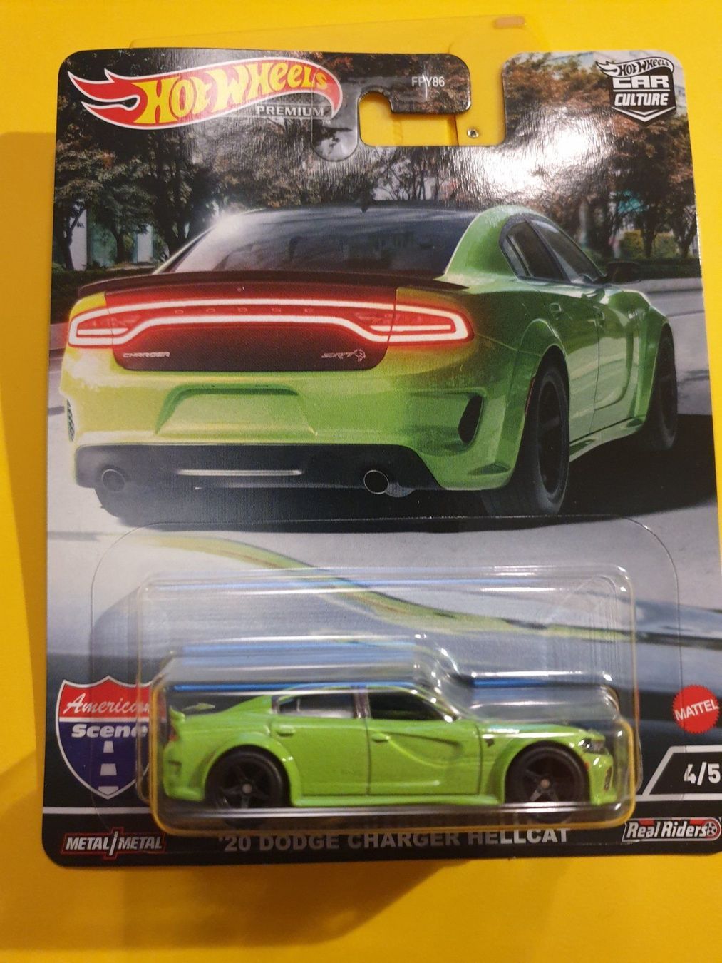 Dodge Modellautos: Hot Wheels '20 DODGE CHARGER HELLCAT – Neu und originalverpackt aus Oftringen von Rotor