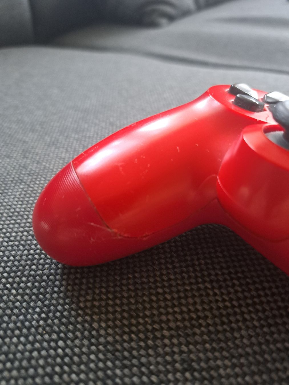 Sony Console: 2x PS4 Controller rot weiss gebraucht – Usato da Winterberg ZH venduto da S.Maksoud 4