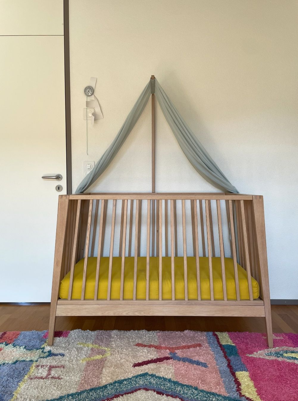 Leander Betten: Leander Linea Babybett Eiche – Gebraucht aus Zürich von Rubine. 4