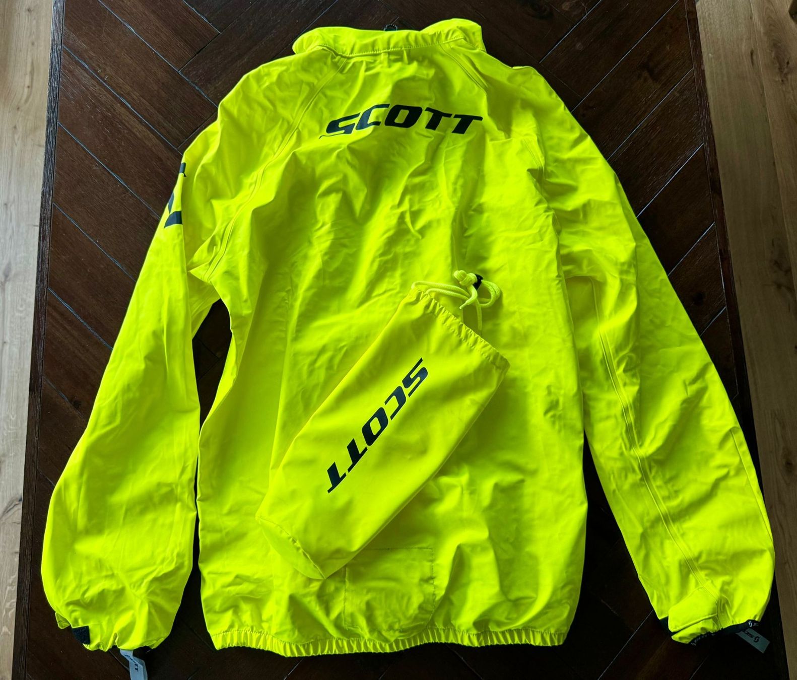 Scott Giacche: Regenjacke Scott ergonomics pro Grösse M – Usato da Ibach venduto da Mythenchiller