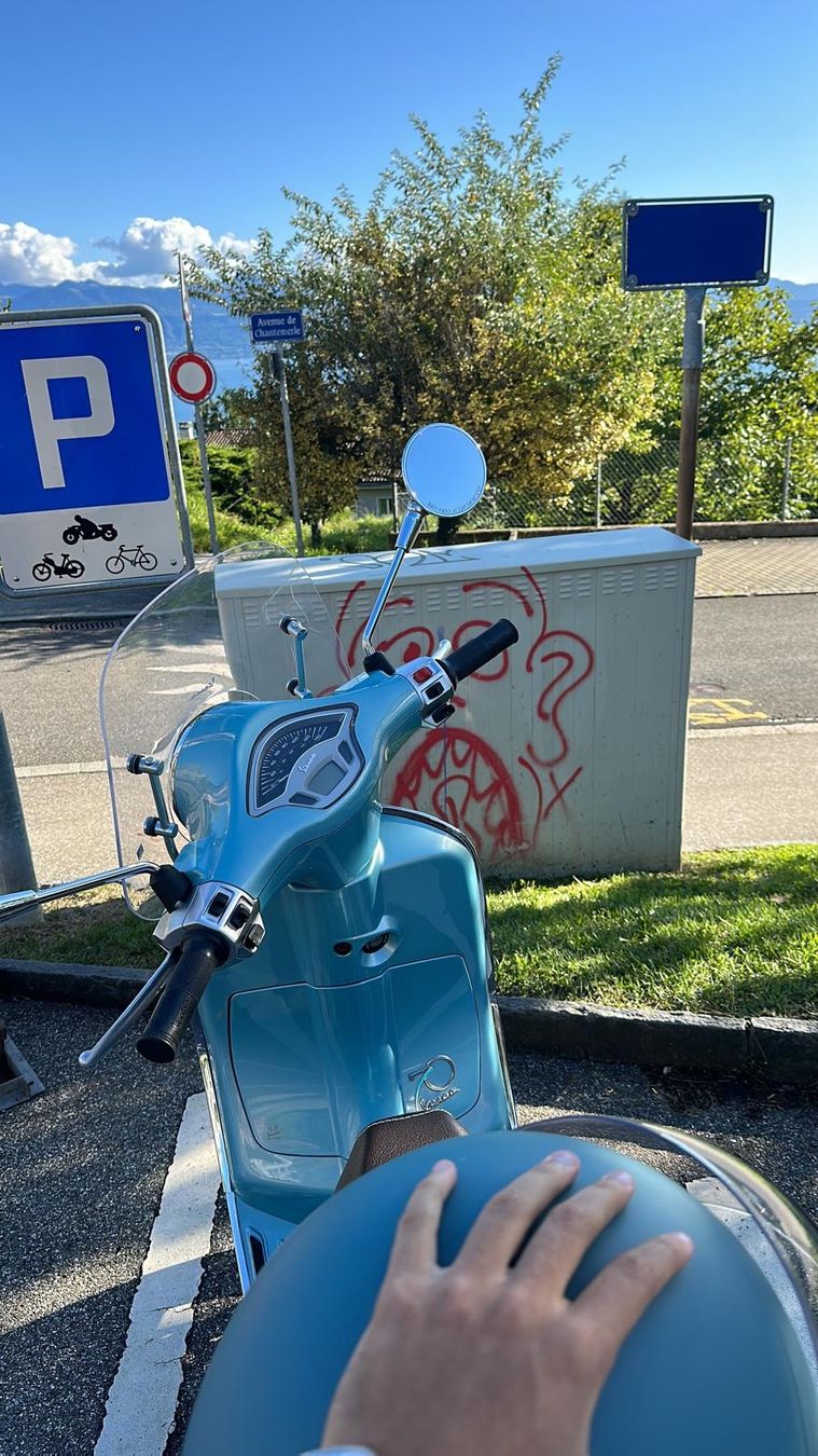 Piaggio Scooter: VESPA PRIMAVERA 125 – Usato da Lausanne venduto da meh_qr7v 3