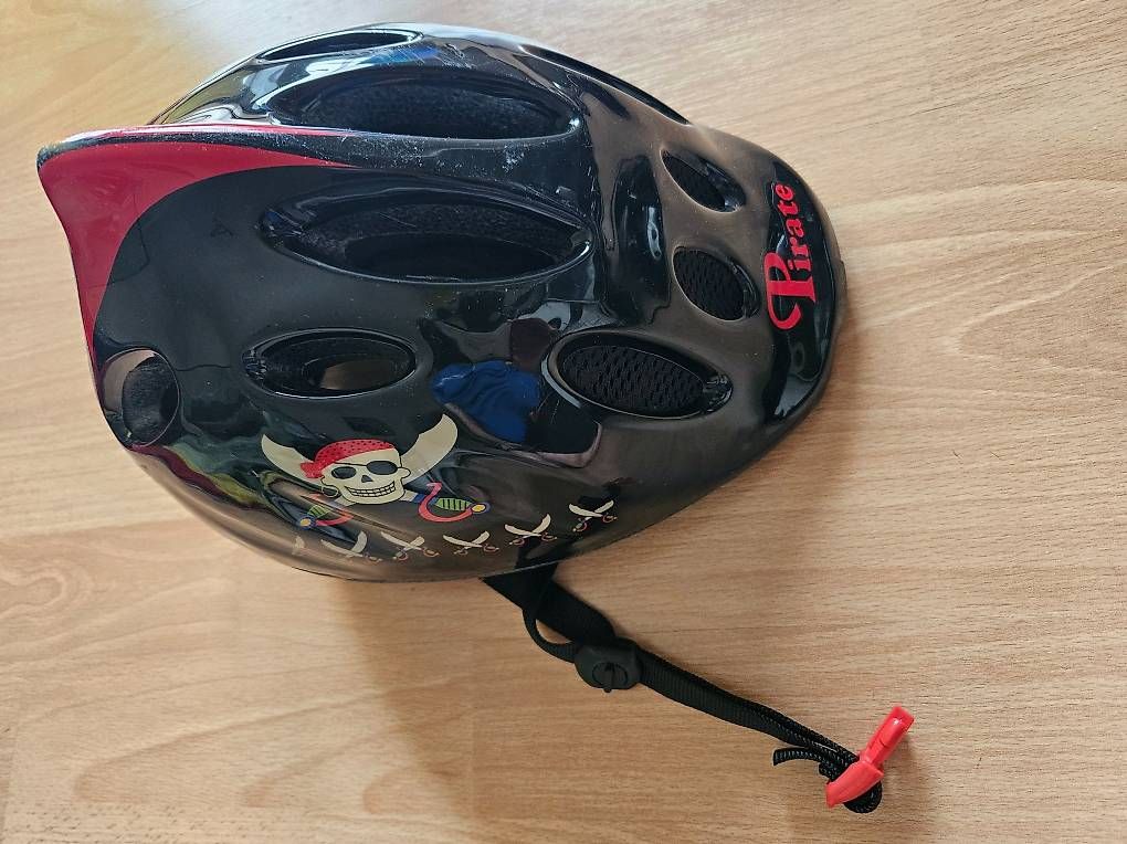 Helme: Velo-Helm unisex PIRATES Gr. 49-56 – Gebraucht aus Dietikon von Haryhasle2005