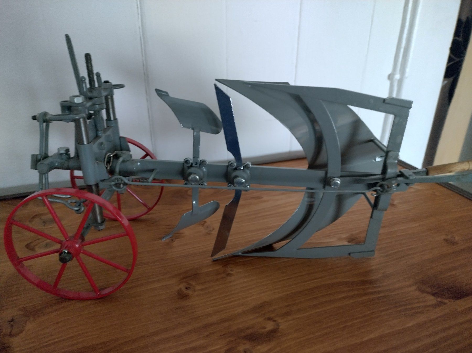 Modellbausätze & Standmodelle: Pflug – Gebraucht aus Altbüron von bestatter12 3