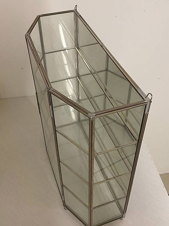Vitrinen: Vitrines décoratives – Gebraucht aus St-Blaise von NSUTT1953 4