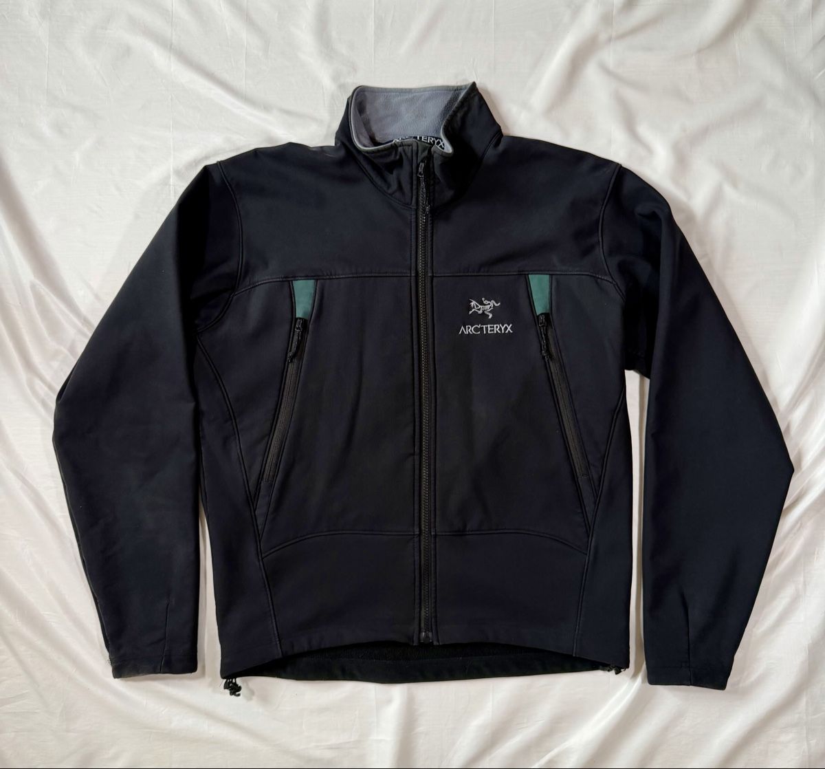 Arcteryx Vestes: Arcteryx Jacke  – D'occasion à Pfäffikon ZH par Nataliia.