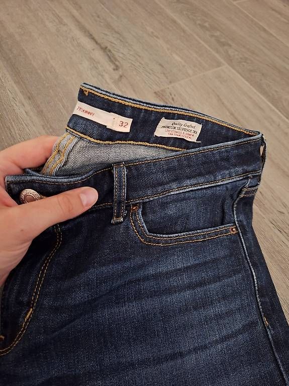 Levi's Jeans: Levis Jeans Grösse 32 – Usato da Kaltbrunn venduto da Jasi.2018 1