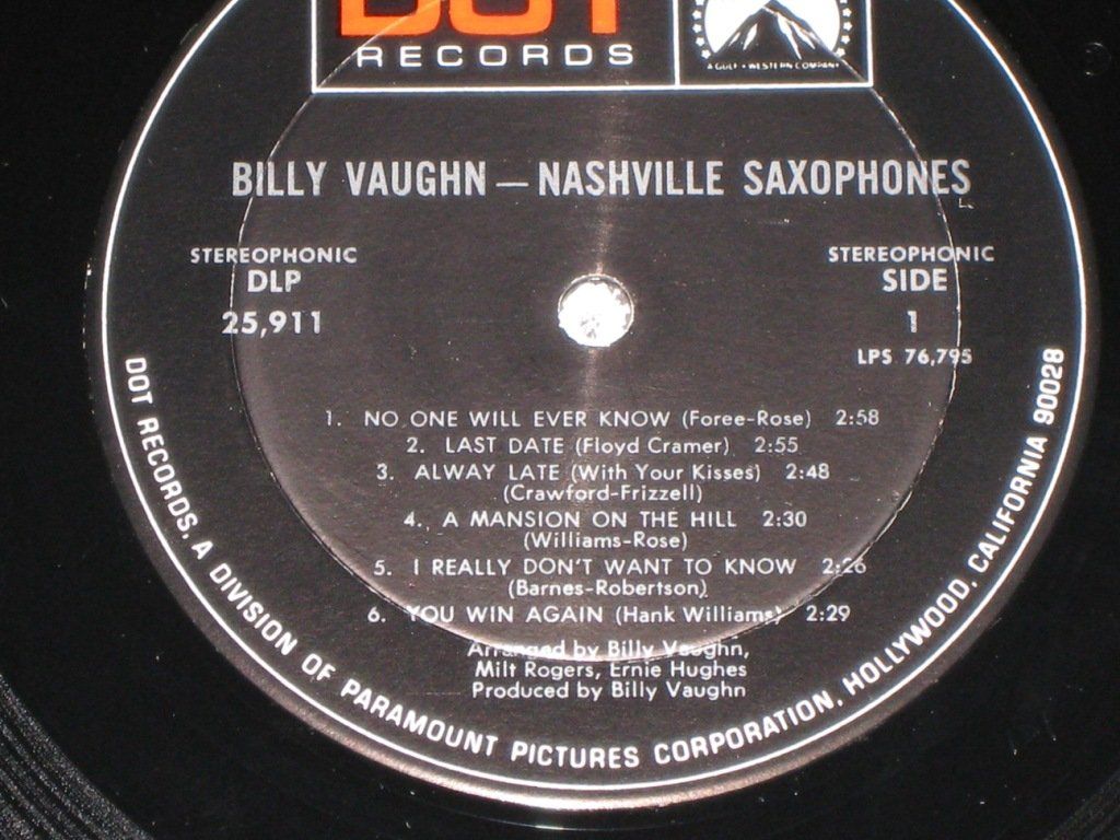 Schallplatten: LP - BILLY VAUGHN-NASHVILLE SAXOPHONES – Gebraucht aus Steckborn von Quo7 1