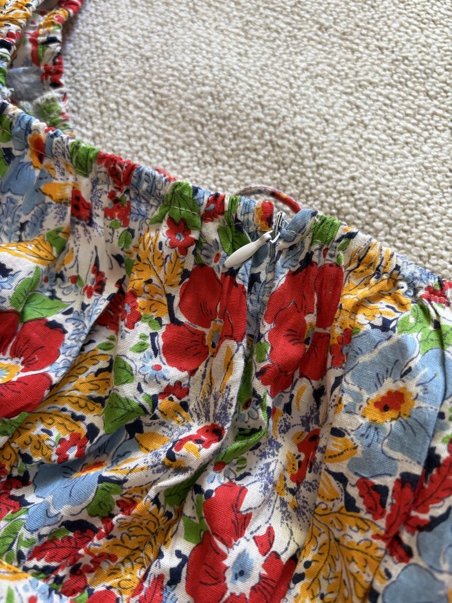 Robes: INFLUENCE FLORAL DRESS – D'occasion à Zürich par dor_9l9g 6