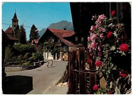 Brienz, Dorfstrasse mit Kindern, gelaufen 1976