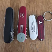 4 Diverse Sackmesser..