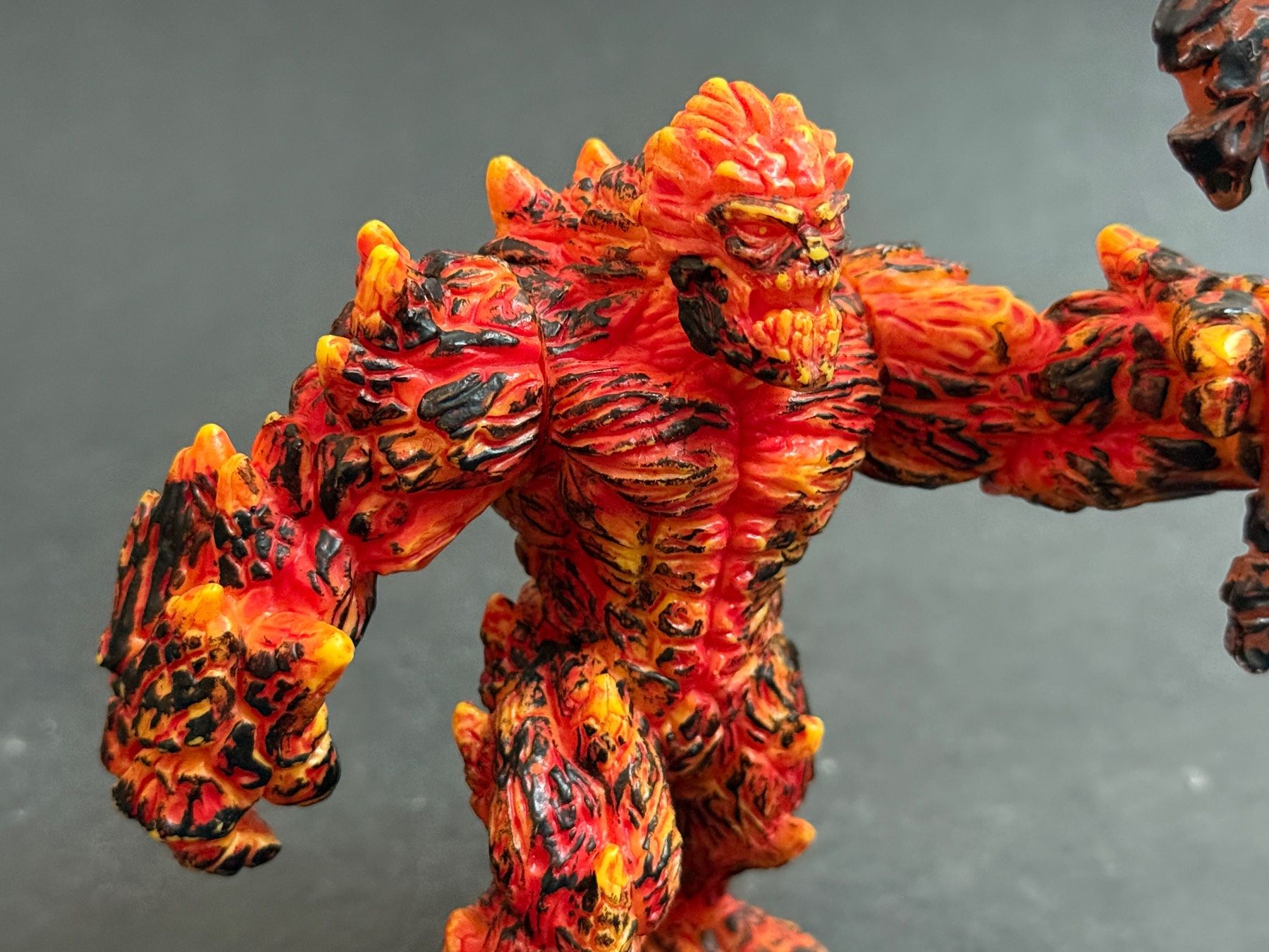 Schleich Statuette: Schleich 42447 Lava Golem mit Waffe Eldrador – Usato da Ennetbaden venduto da mapa05 1