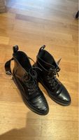 Black Doc Martens Boots - 39 - GOOD AS NEW