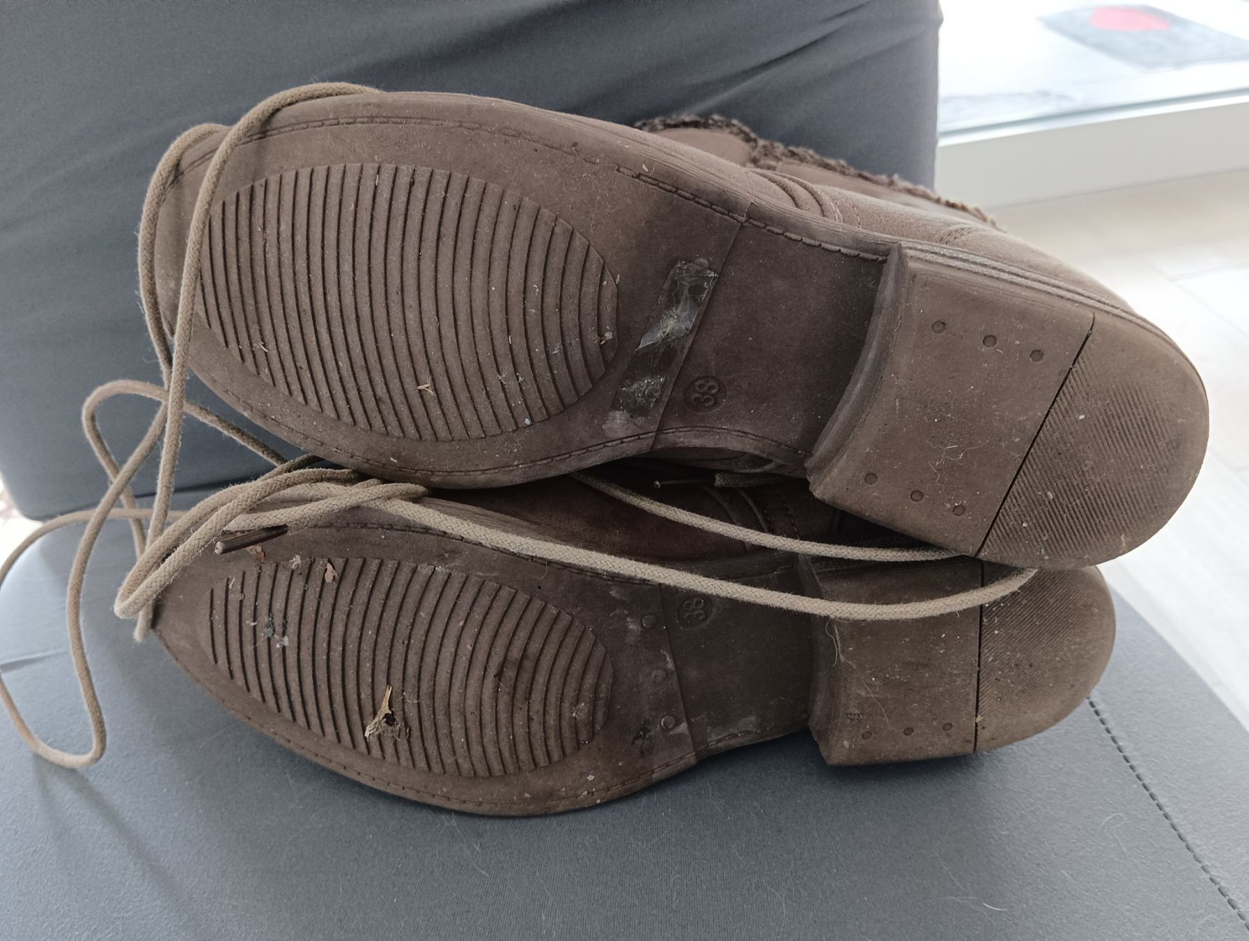Scarpe da donna: Halbstiefel Damem Gr. 38 / Claudia Ghizzani – Usato da Schöfflisdorf venduto da kin_2dp9 3