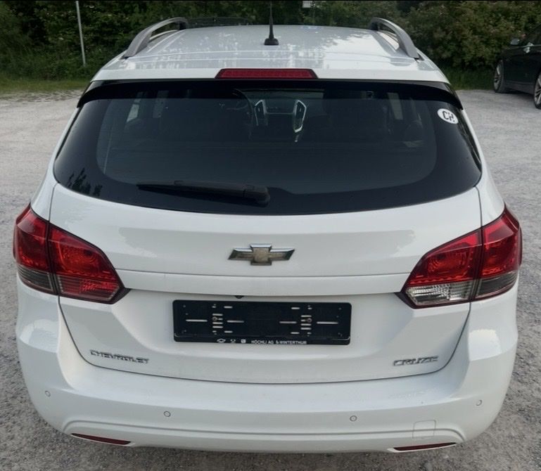 Chevrolet Automobili: Chevrolet Cruze 1.4T SW – Usato da Bern venduto da Gussers 3