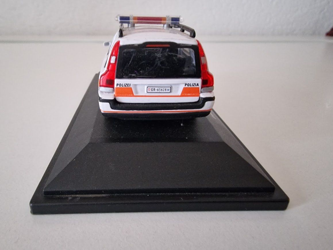 Volvo Modellini d'auto: Volvo V70 - Cararama - 1:43 – Usato da Auenstein venduto da Atomium 2