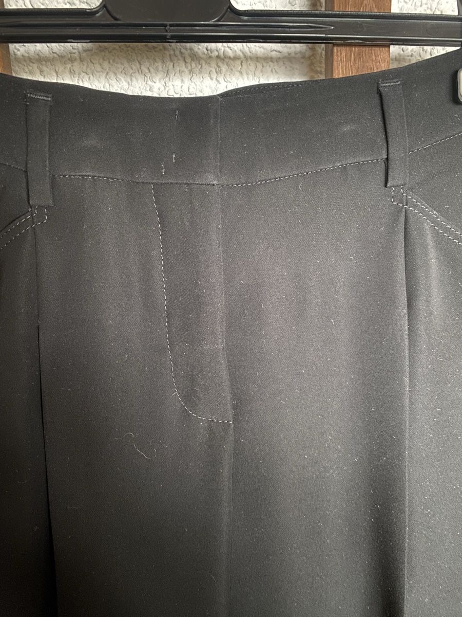 Akris Pantaloni: Akris Anzugshose Grösse 34 – Usato da Gossau SG venduto da MRS13 5