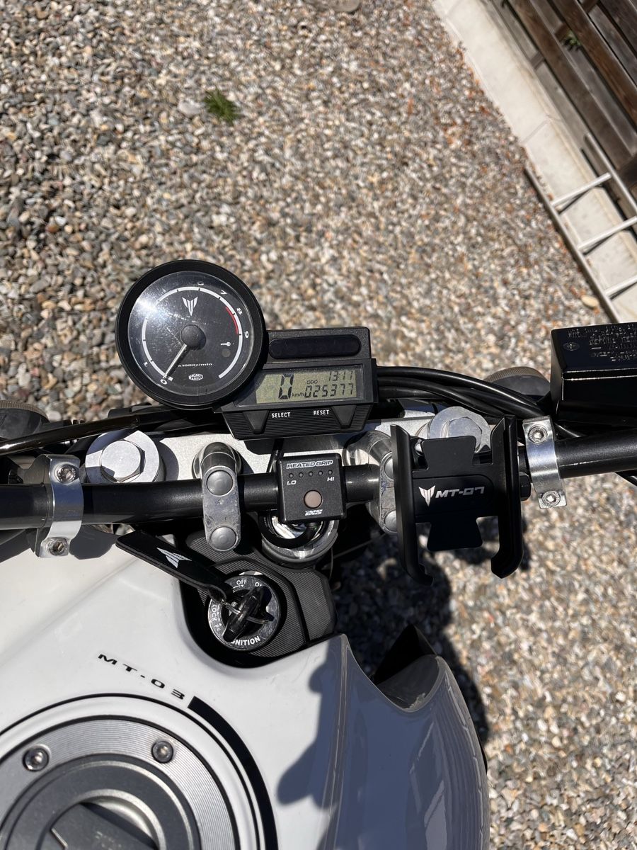 Yamaha Strada: Yamaha MT-03 – Usato da Lausen venduto da sokratess 4