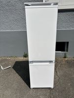 Kühl-Gefrierkombination Beko weiss neuwertig 