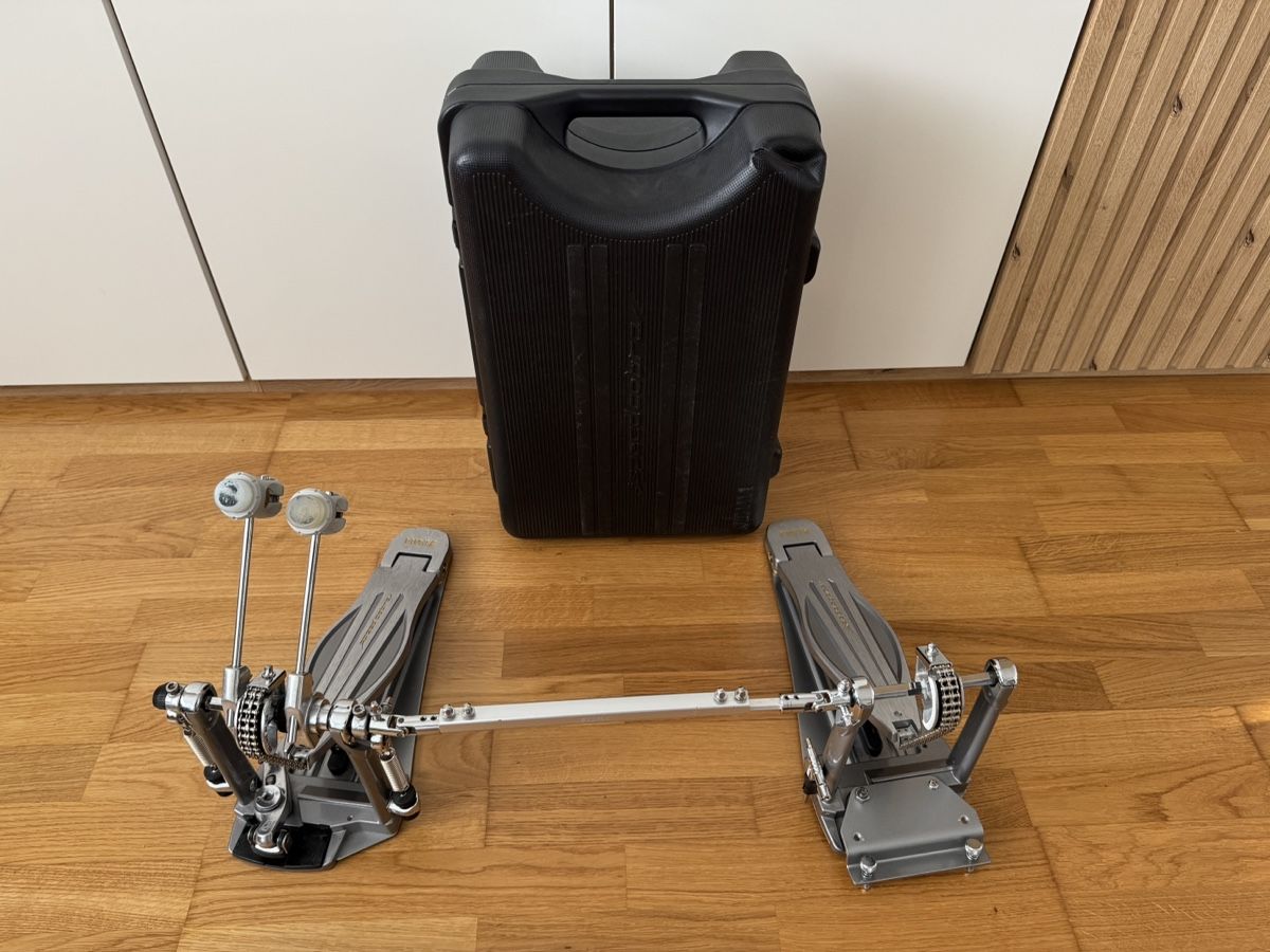 Strumenti musicali: Tama Speed Cobra Doppelpedale – Usato da Ibach venduto da Hasselhoff