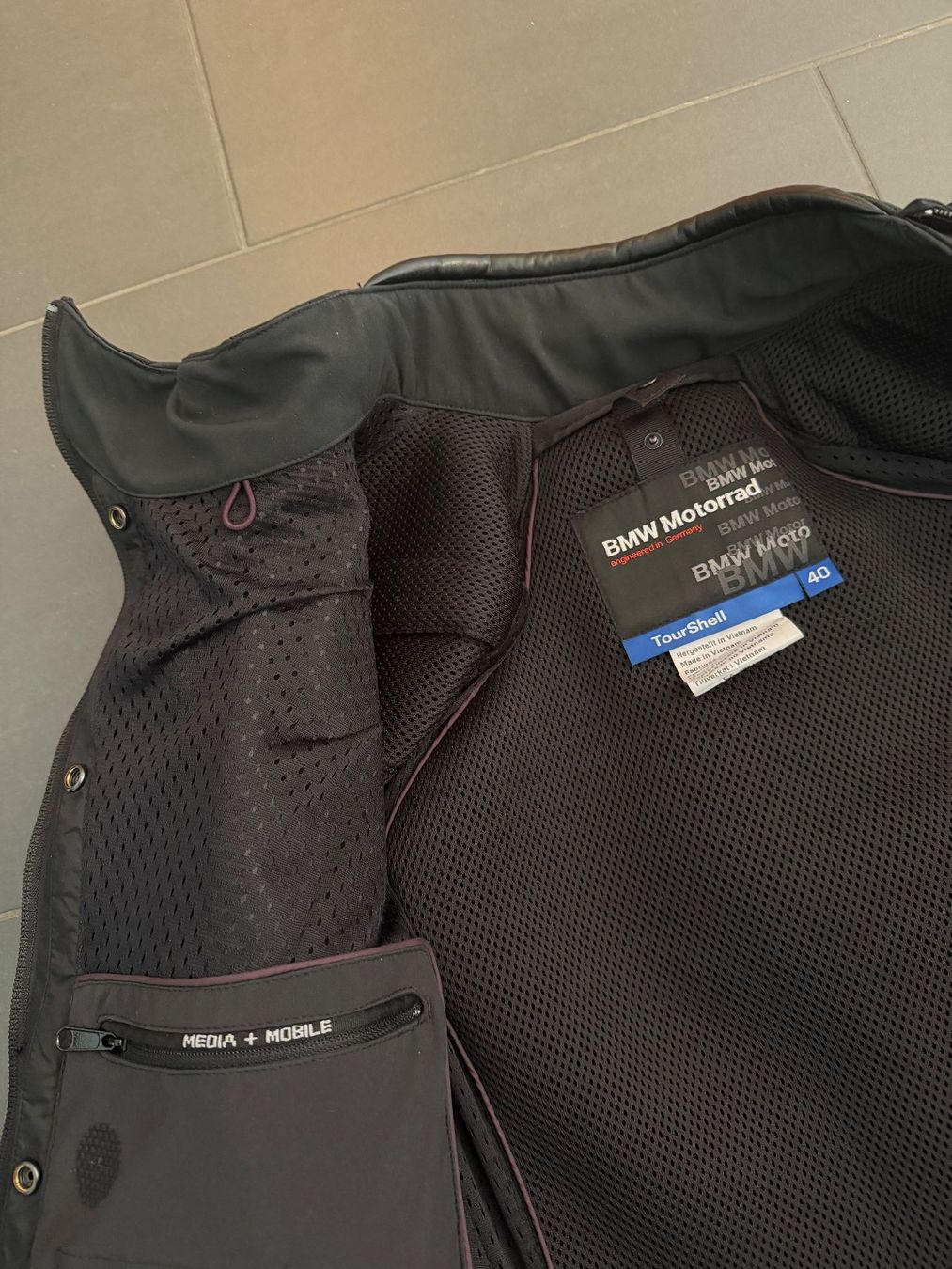 BMW Giacche: Motorrad Jacke Damen "BMW" – Usato da Chur venduto da Marodian 3