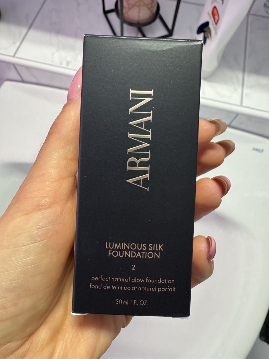 Armani Make-up: ARMANI Luminous Silk Foundation Nr. 2 – Nuovo e nell'imballaggio originale da Rorschach venduto da Tonia91