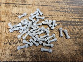lego 64567 lot de 40 pièces Light Bluish Gray Minifigure,