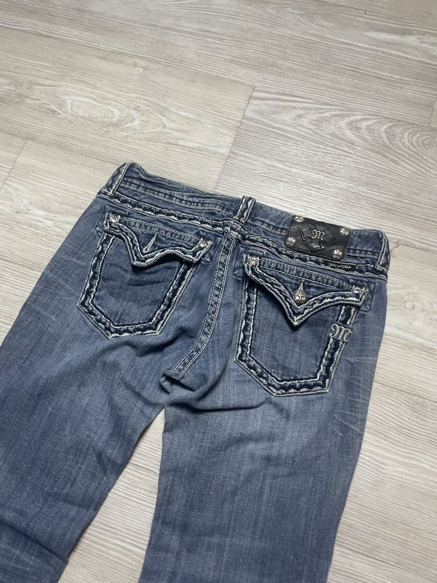 Jeans: Miss Me Bootcut Jeans Original Size M – Nuovo (secondo la descrizione) da Safnern venduto da MaisonLouis 1