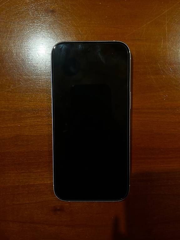 Telefoni cellulari / Smartphones: Iphone 15 Pink 256gb – Usato da Luzern venduto da Nataliajufer 1
