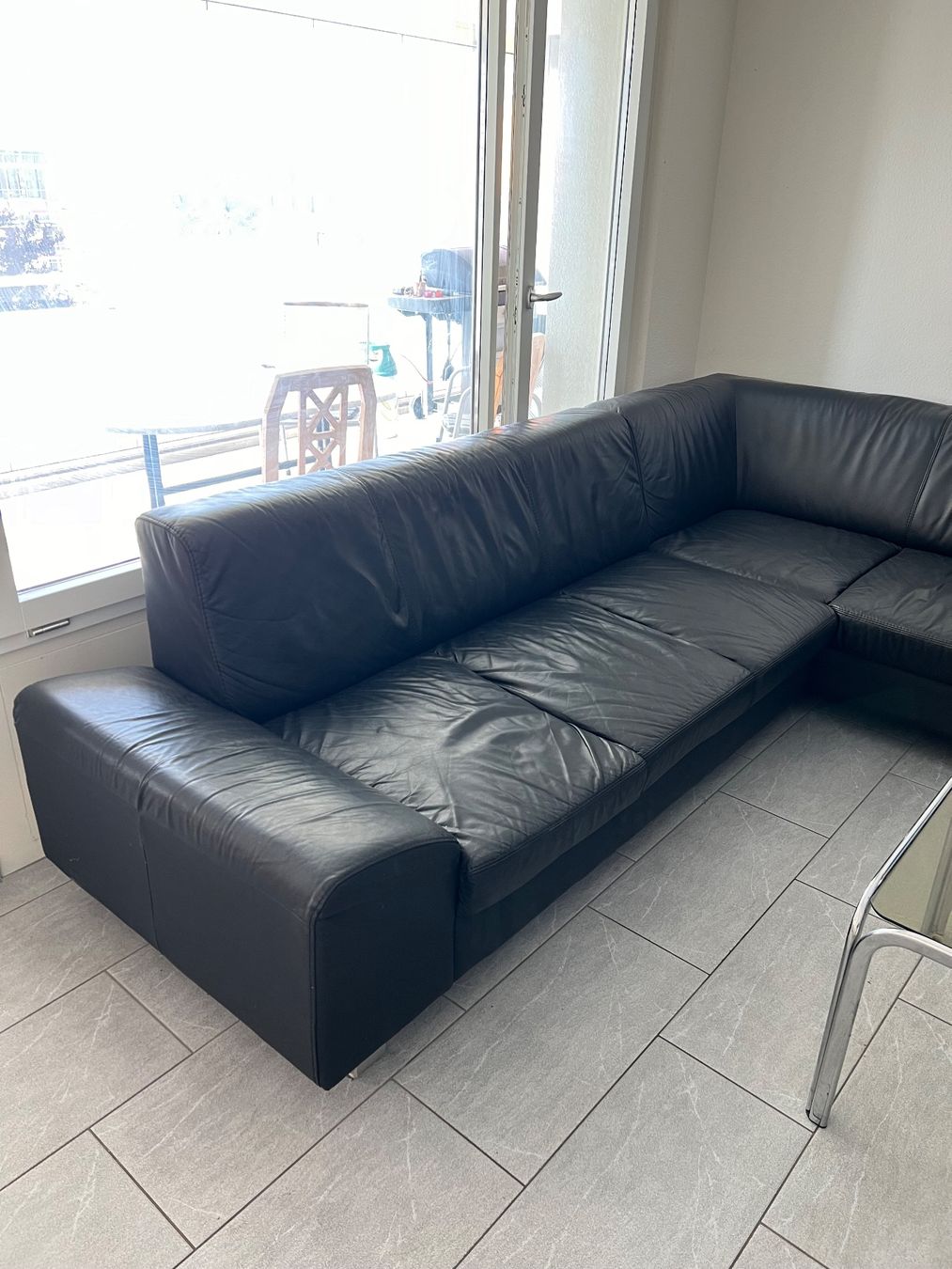 Sofas: Black leather corner sofa – D'occasion à Zug par dan_8z5h 3