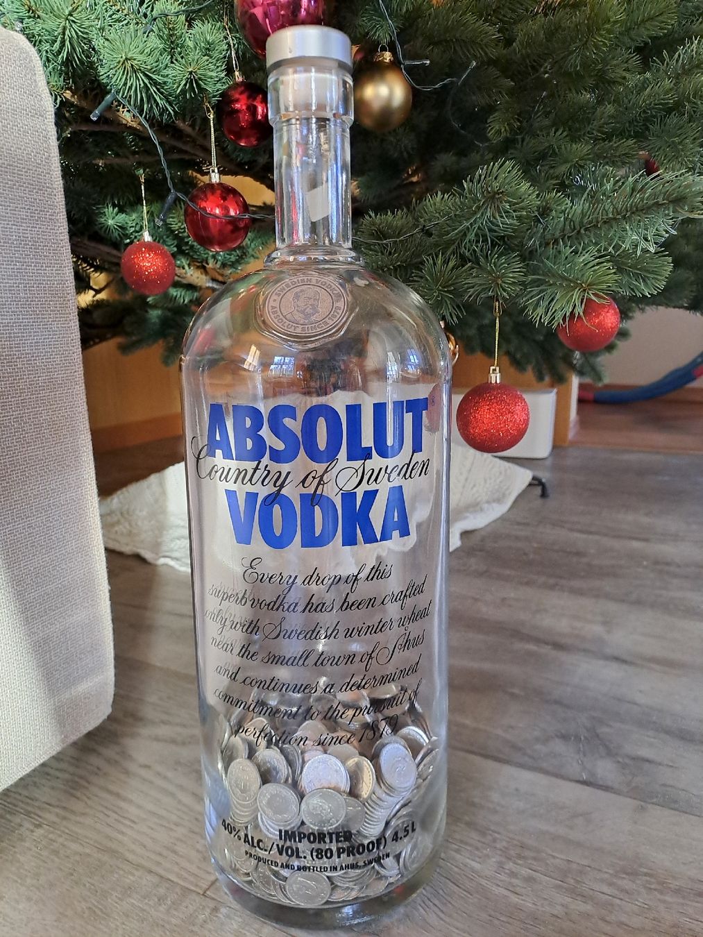 Altro in Stoviglie & Bicchieri: Absolut Vodka Flasche, Sparschwein – Usato da Rickenbach LU venduto da bishiida