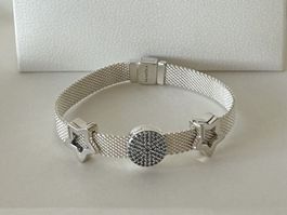 Original Pandora Reflexions™ Armband mit 3 Clip Charms