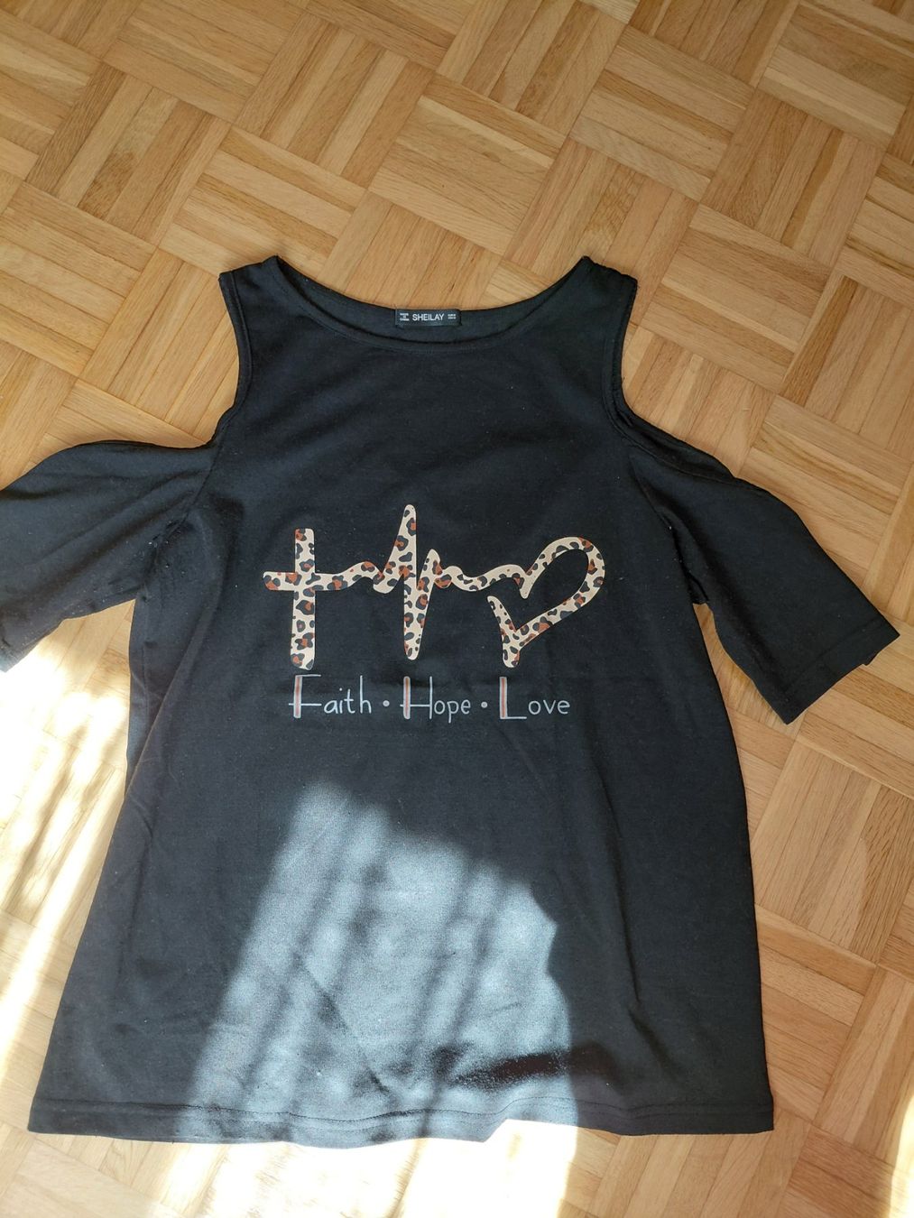T-Shirts: Damen T-shirt gr S – Gebraucht aus Aesch BL von shiva0211