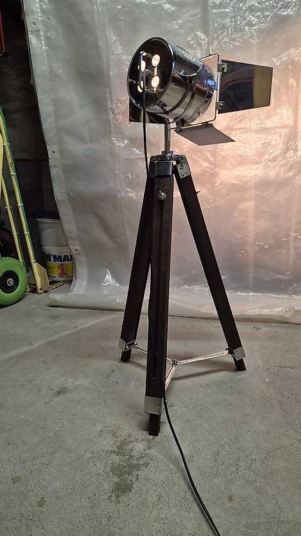 Lampen: Stehlampe  – Gebraucht aus Niederbipp von flodur55 2