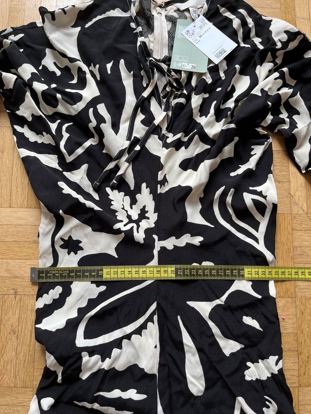 H&M Kleider: New beautiful dress H&M size S – Neu (gemäss Beschreibung) aus Chêne-Bougeries von Seetooyoo 7