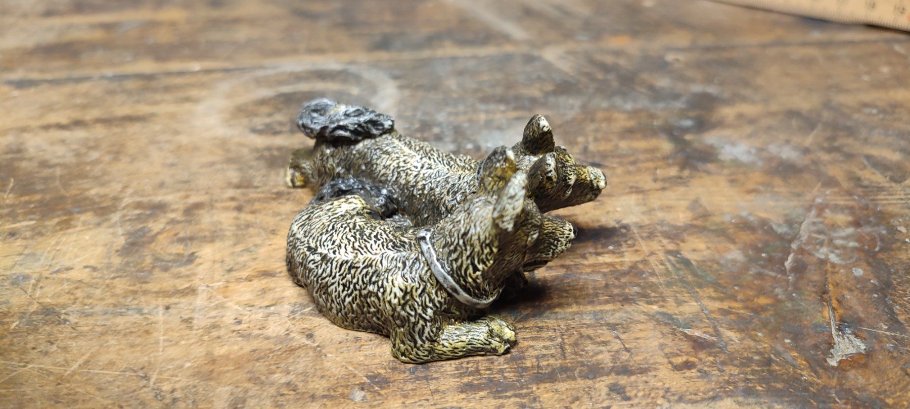Statuette: Wunderschönes Duo mit zwei Hunden – Usato da Gelterkinden venduto da MYSTOREFORYOU4460 1