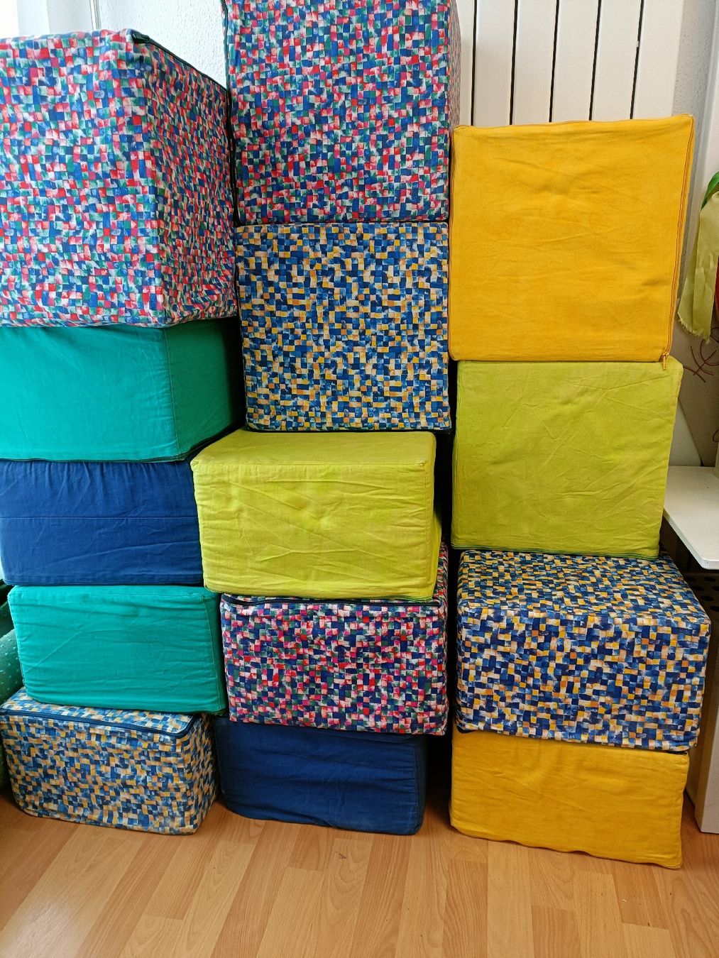 Tappeto da gioco: Schaumstoff Spielkissen – Usato da Basel venduto da mabelle99