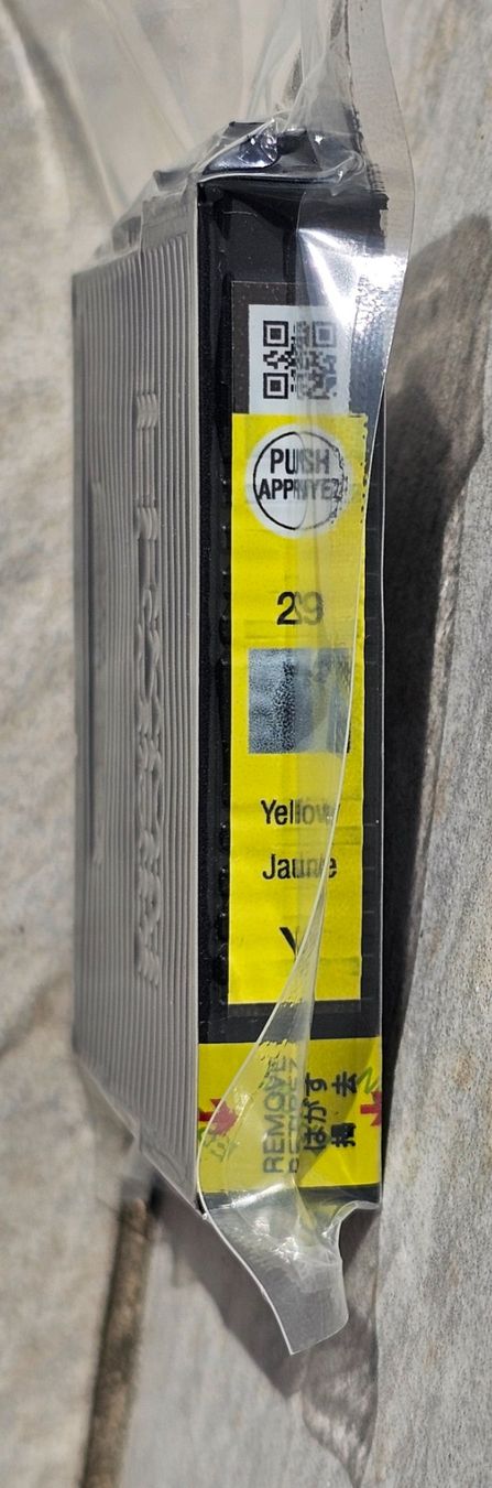 Epson Cartucce per stampanti & toner: Cartouche Epson Jaune 29 - Neuve, scellée. – Nuovo e nell'imballaggio originale da PERLY venduto da Csrg 1