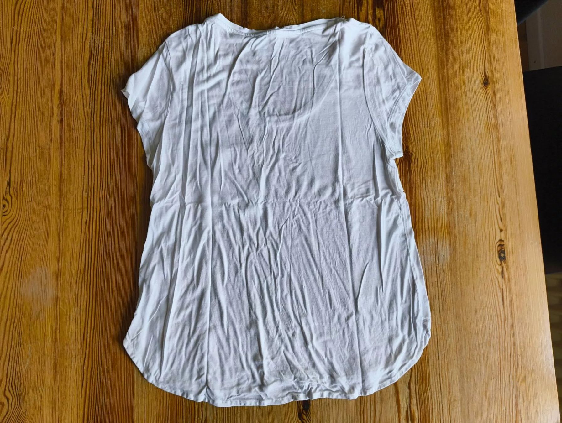 H&M T-shirt: Weisses Tshirt Damen – Usato da Zürich venduto da san_7jn8 1