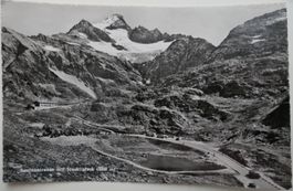 Ältere Foto-Postkarte Sustenstrasse mit Stucklistock
