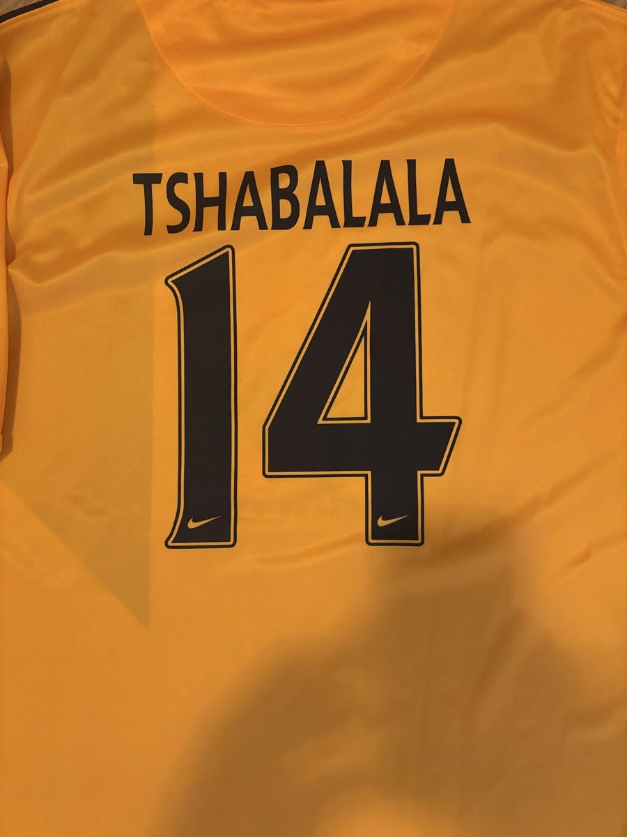 Nike Canottiere & Pantaloni: Kaizer Chiefs Trikot Tshabalala – Usato da Zürich venduto da ChampShirts 3
