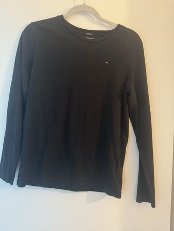 Tommy Hilfiger Longsleeve Gr. 164, Schwarz