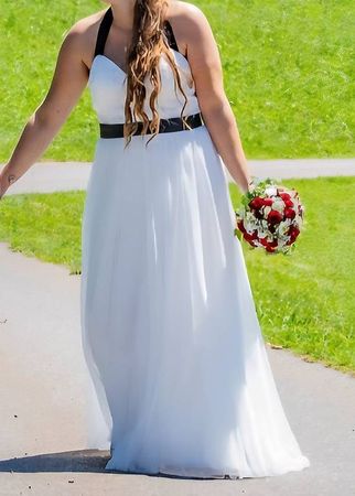 Bratutkleid