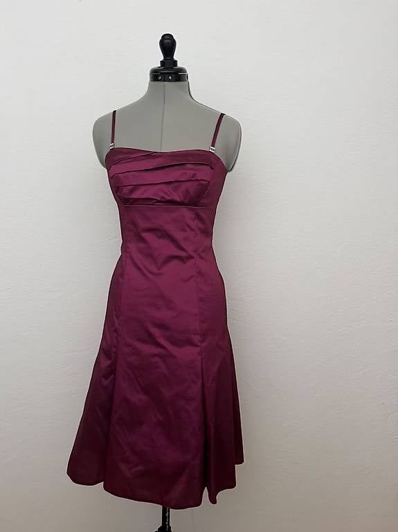 Vestiti: Cocktailkleid Grösse 34 – Usato da Biel-Benken BL venduto da AngiSchaefer