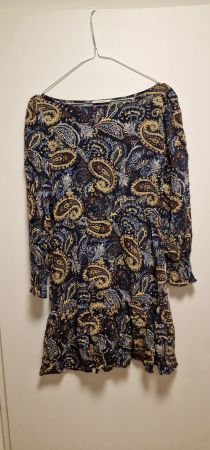 ORSAY kurzes Kleid mit langen Àrmeln - Gr. 36