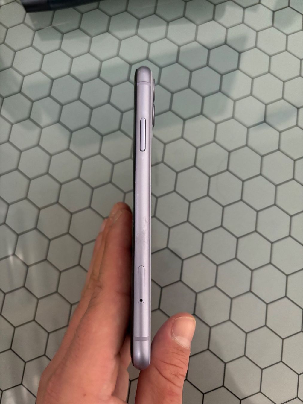 Apple Telefoni cellulari / Smartphones: iPhone 11 Purple 64GB – Usato da Basel venduto da LH_01 6