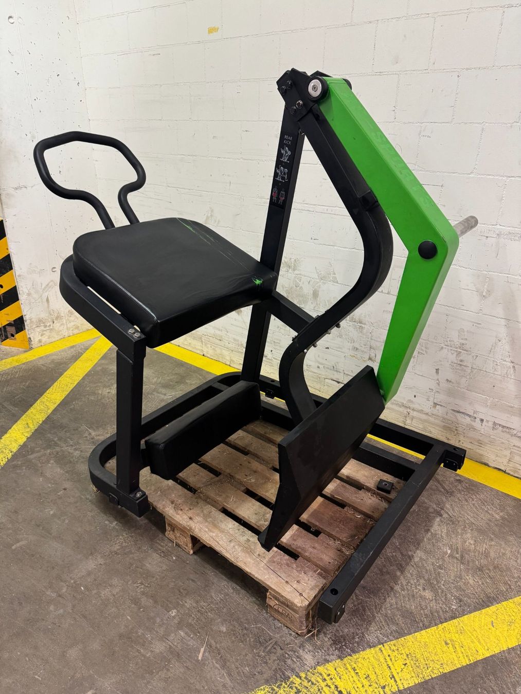 Hometrainer: Occasion Rear Kick – Usato da Liestal venduto da FitCom 1